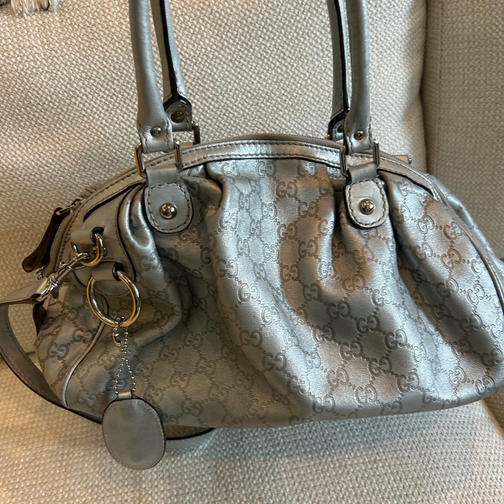 Gucci Metallic Silver Shoulder Bag